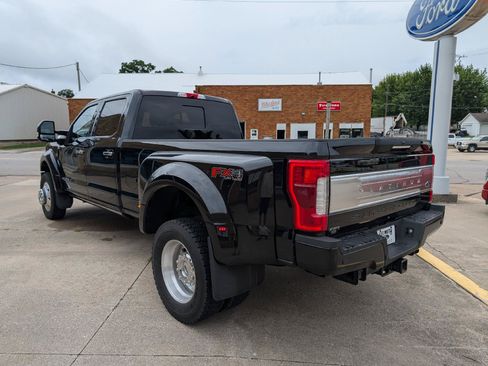 Used 2019 Ford F450 Platinum w/ Platinum Ultimate Package AWD/4WD image 8