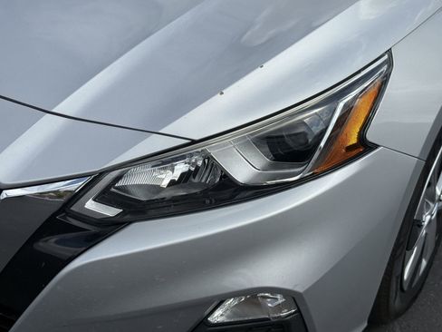 Used 2020 Nissan Altima 2.5 S FWD image 10
