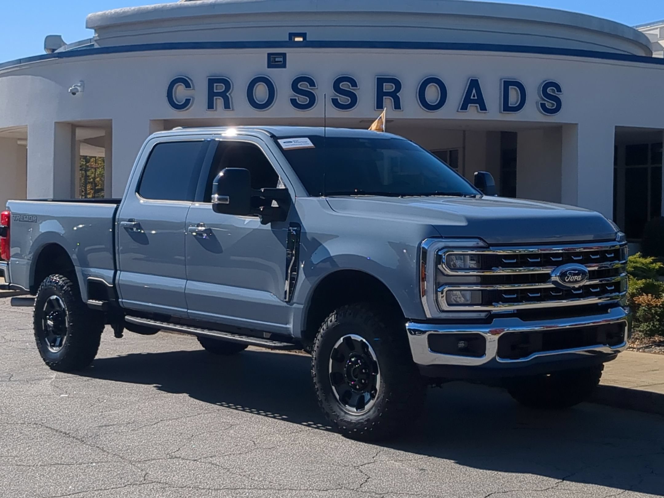 Certified 2026 Ford F250 Lariat w/ Tremor Off-Road Package AWD/4WD image 1