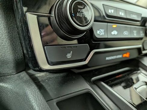 Used 2019 Honda CR-V EX image 6
