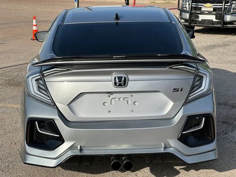 Used 2018 Honda Civic Si image 5