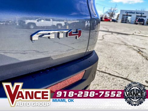 New 2026 GMC Acadia AT4 w/ Luxury Package image 9