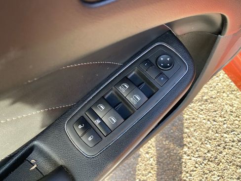 Used 2022 Dodge Charger Scat Pack w/ Plus Group image 11