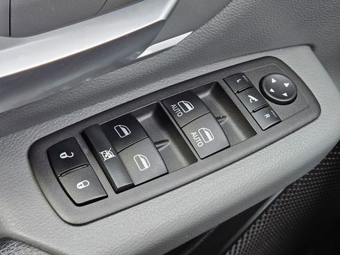 Used 2022 RAM 1500 Big Horn image 17