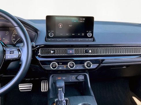 Used 2024 Honda Civic Sport image 10