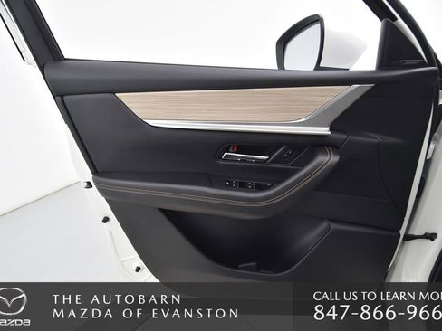 Certified 2024 MAZDA CX-90 Plug-In Hybrid w/ Premium Pkg image 28