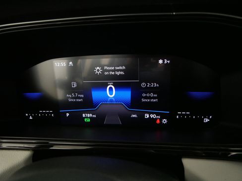 Used 2025 Volkswagen Taos S image 21