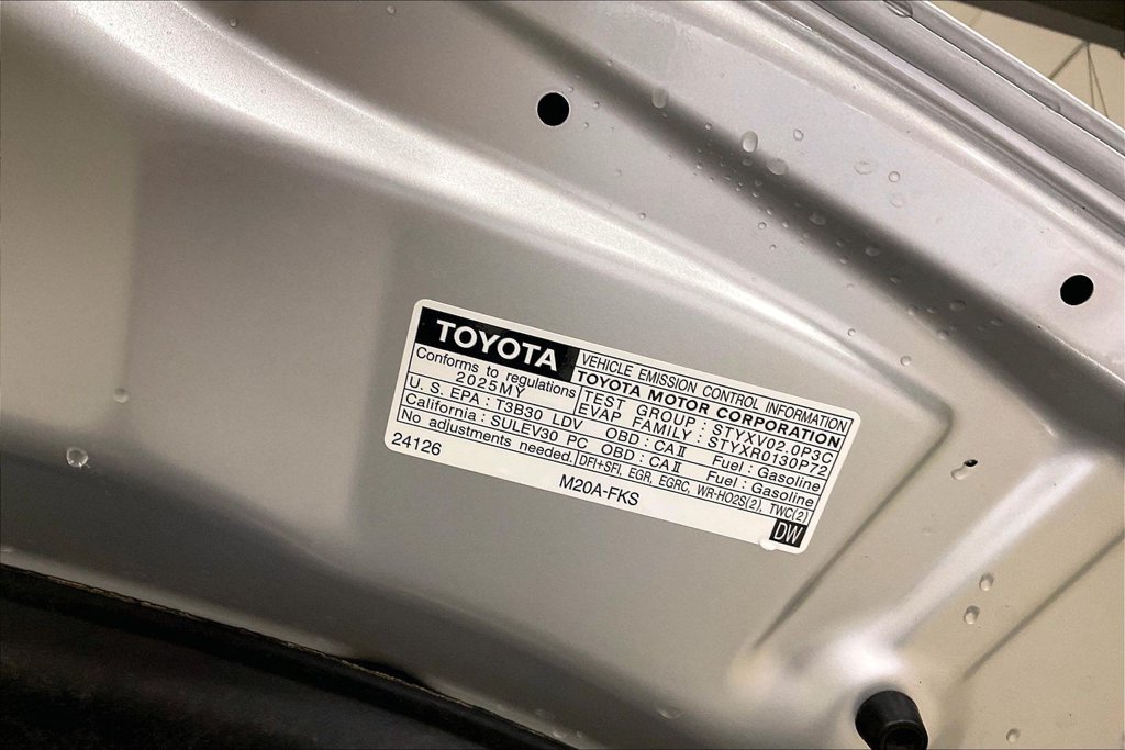 Used 2025 Toyota Corolla XSE FWD image 31
