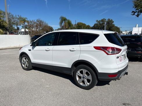 Used 2015 Ford Escape SE image 6
