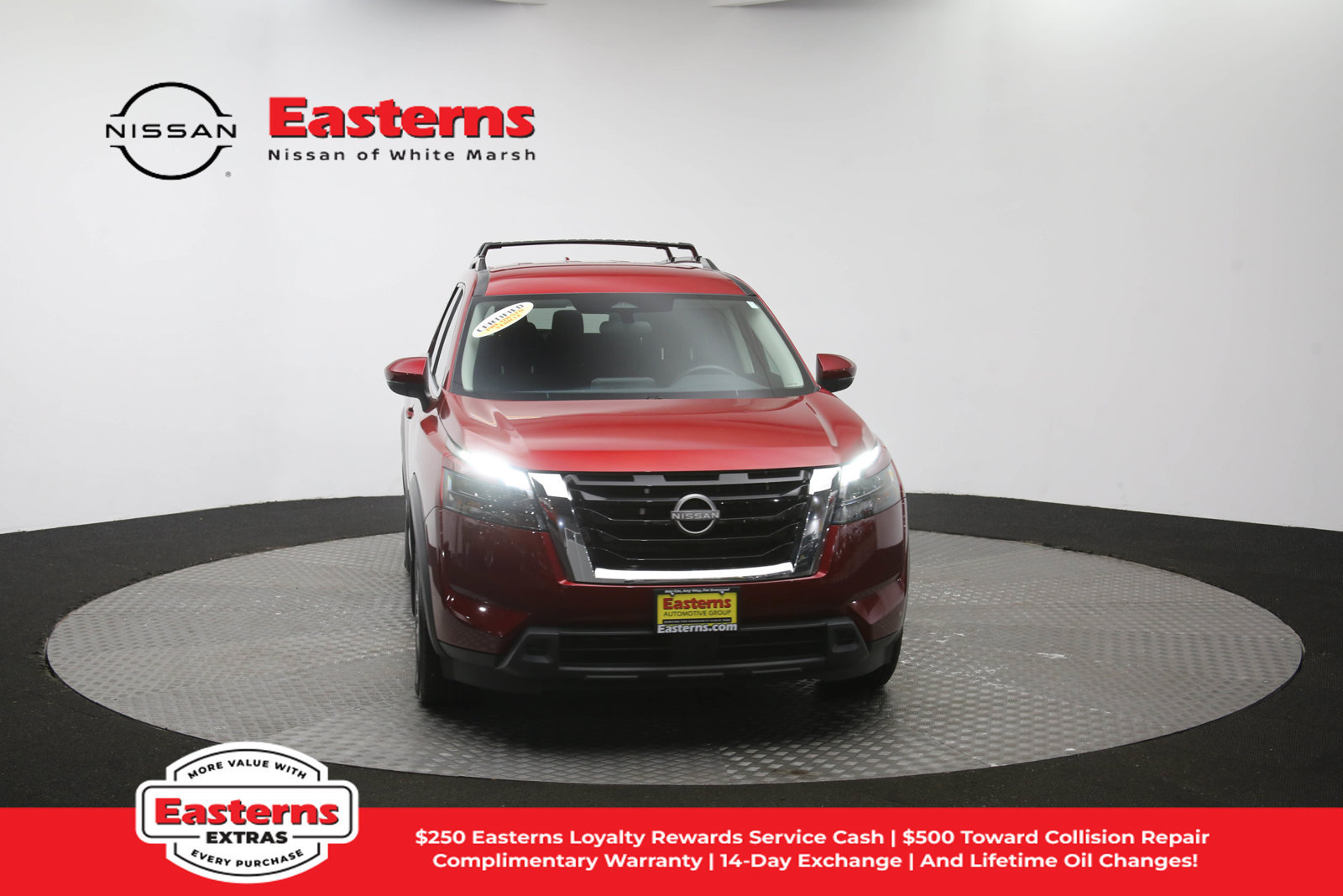 Used 2023 Nissan Pathfinder SV AWD/4WD image 49