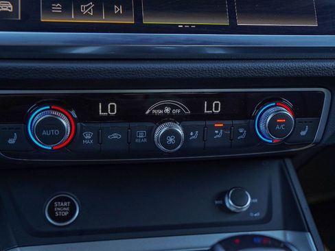 Certified 2025 Audi Q3 2.0T Premium Plus w/ Premium Plus Package image 16