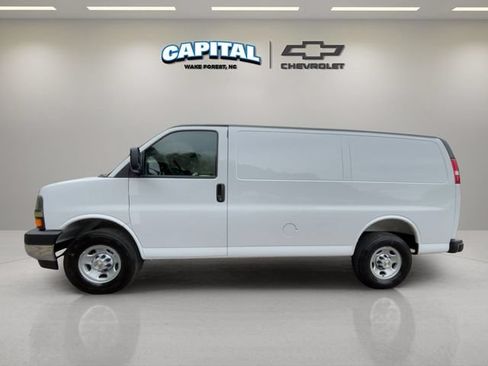 New 2025 Chevrolet Express 2500 w/ Driver Convenience Package RWD image 10