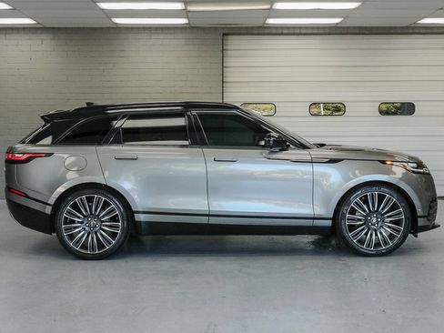 Used 2018 Land Rover Range Rover Velar R-Dynamic HSE AWD/4WD image 3