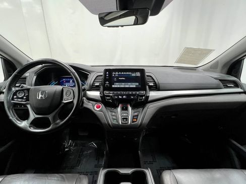 Used 2018 Honda Odyssey Touring image 21