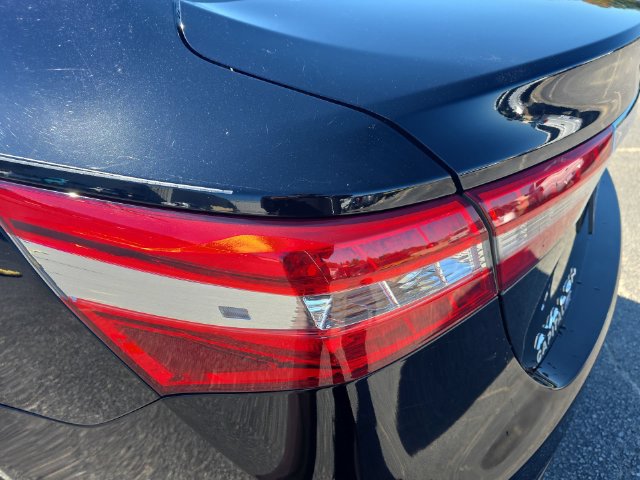 Used 2013 Toyota Avalon XLE Touring FWD image 34