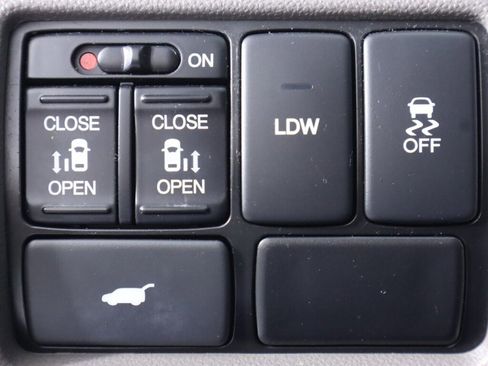 Used 2014 Honda Odyssey EX-L image 10