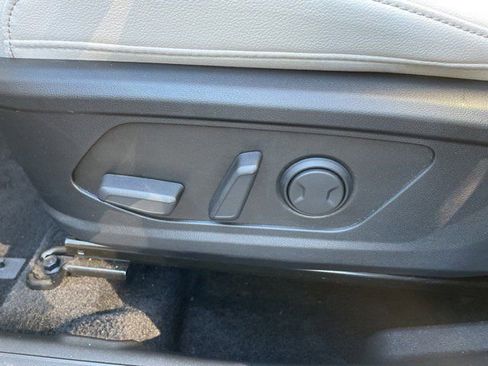 New 2025 Hyundai Tucson SEL image 8