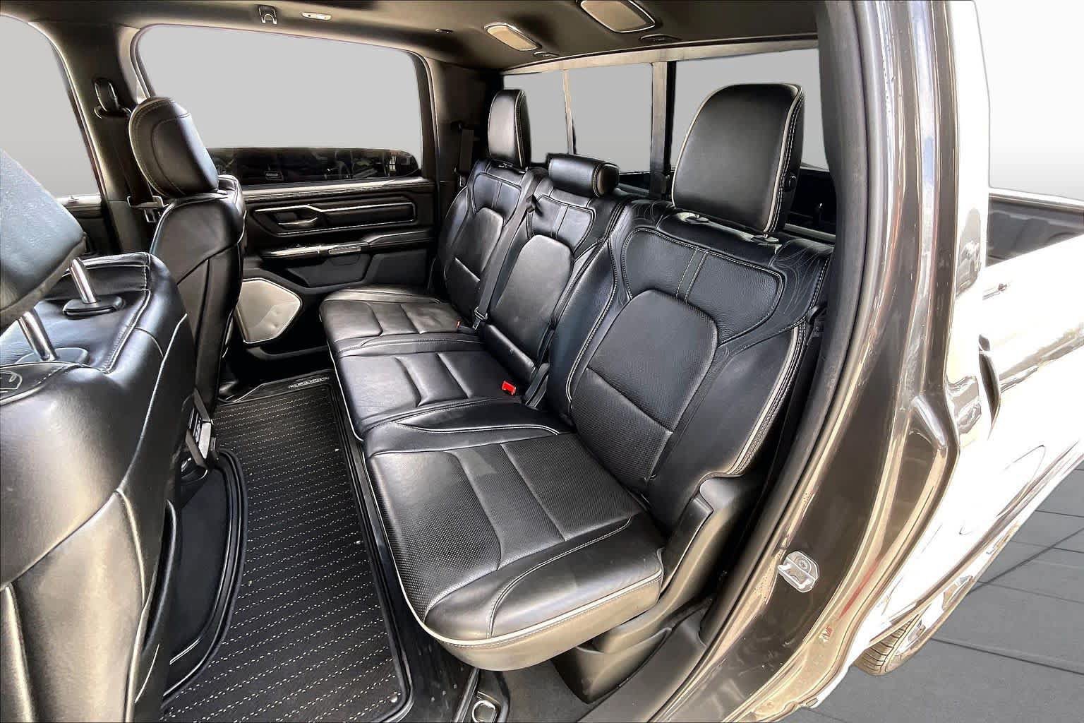 Used 2019 RAM 1500 Limited AWD/4WD image 19