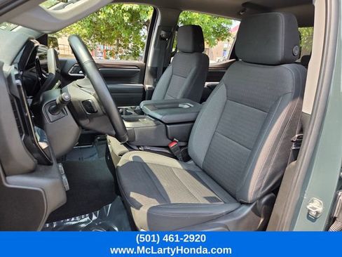 Used 2025 Chevrolet Silverado 1500 LT AWD/4WD image 7