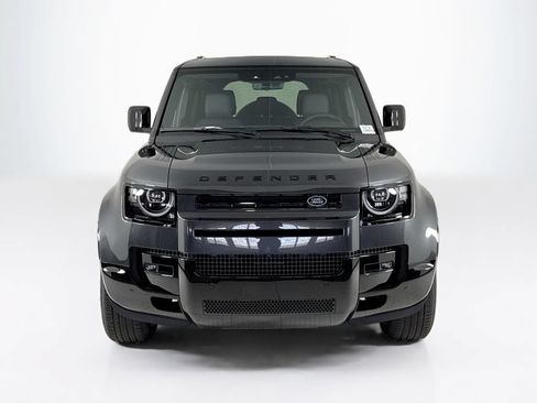 Used 2026 Land Rover Defender 110 X-Dynamic SE AWD/4WD image 8