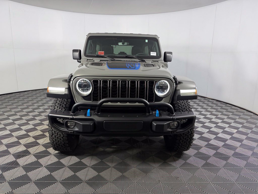 Used 2023 Jeep Wrangler Unlimited Rubicon 4xe AWD/4WD image 3
