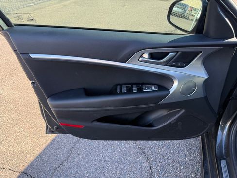 Used 2022 Genesis G70 2.0T w/ Prestige Package image 15