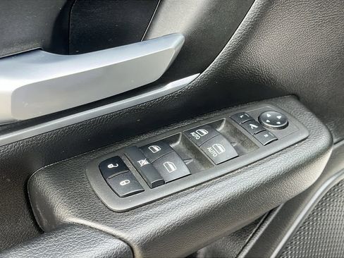 Used 2022 RAM 1500 Big Horn image 25