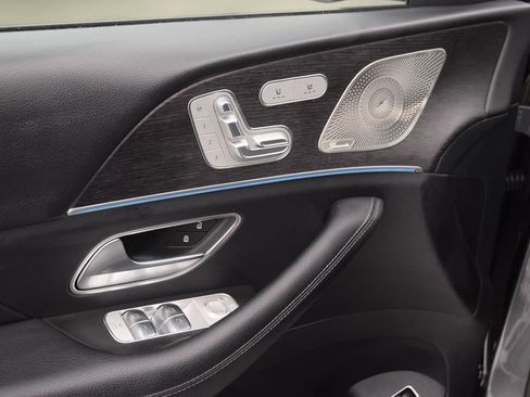 Used 2022 Mercedes-Benz GLE 350 4MATIC image 22