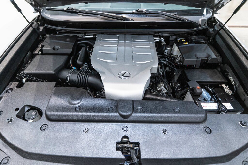 Used 2023 Lexus GX 460 Premium w/ Accessory Package AWD/4WD image 41