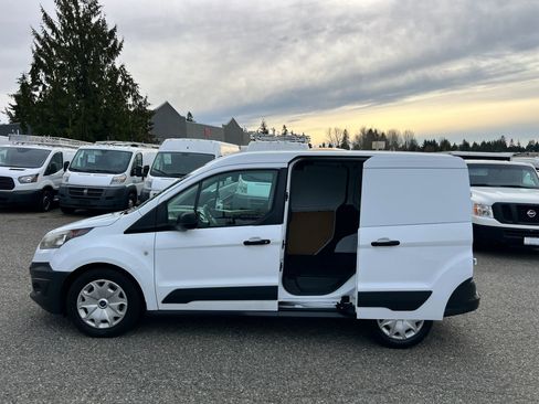 Used 2018 Ford Transit Connect XL image 9