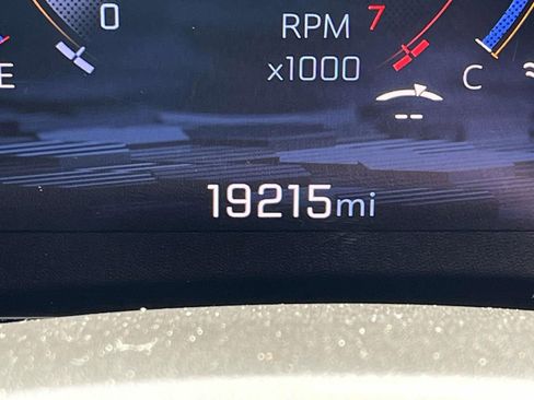 Used 2025 Chevrolet Tahoe LT AWD/4WD image 19