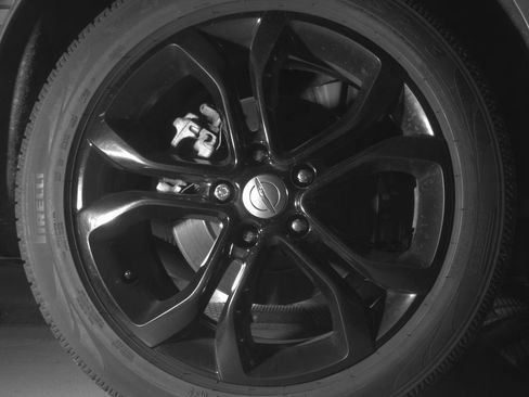 Used 2022 Chrysler Pacifica Pinnacle AWD/4WD image 16