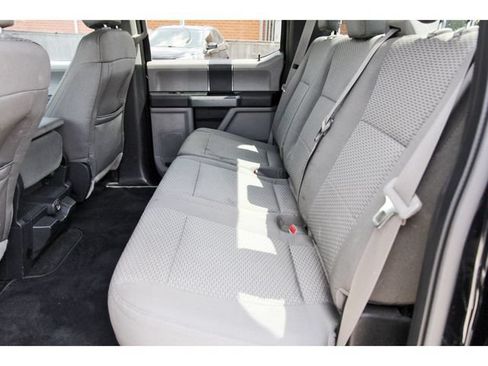 Used 2016 Ford F150 XLT RWD image 12