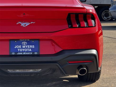 Used 2024 Ford Mustang Premium image 9