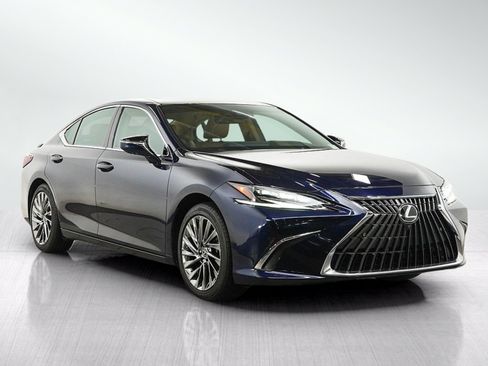 Used 2024 Lexus ES 300h FWD image 8