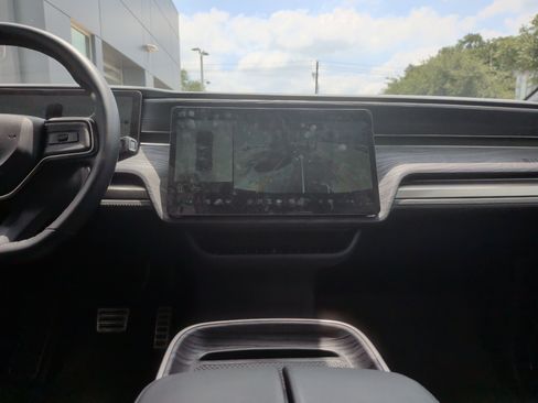 Used 2023 Rivian R1S Adventure AWD/4WD image 27