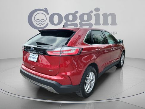 Used 2024 Ford Edge SEL AWD/4WD image 3