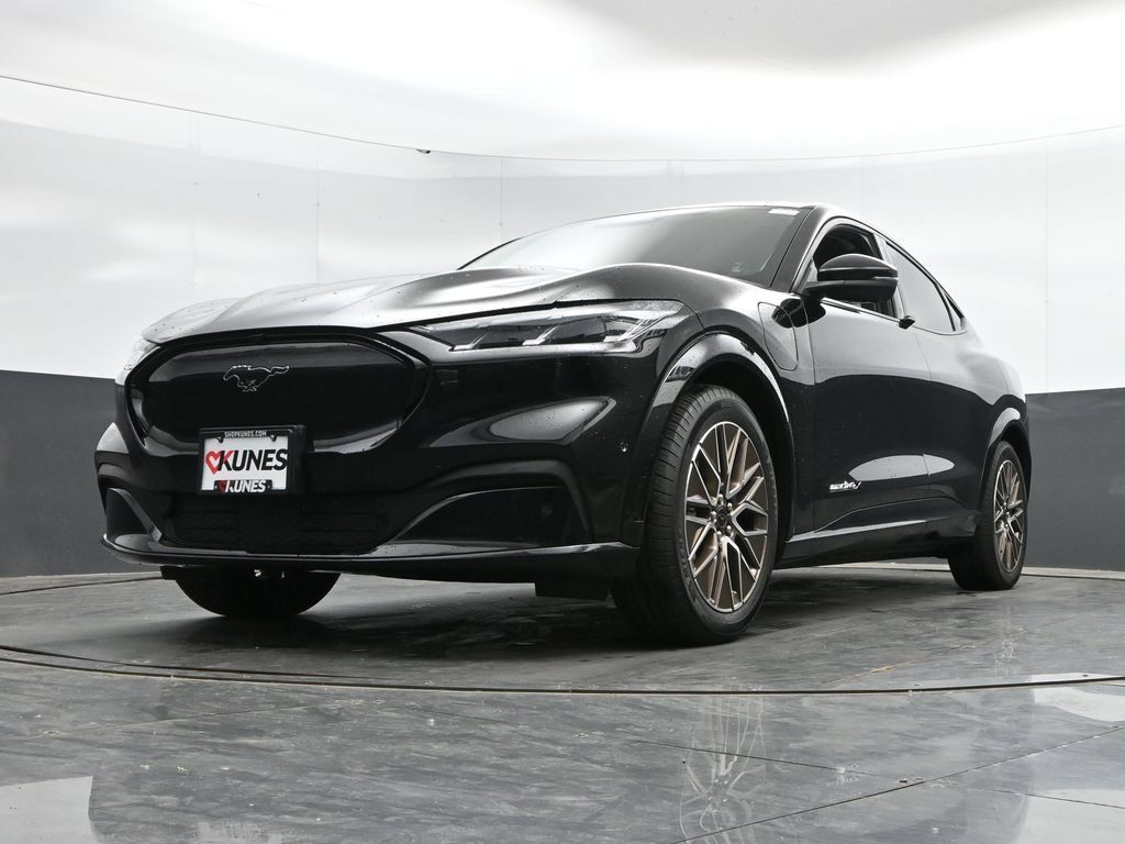 Used 2024 Ford Mustang Mach-E Premium AWD/4WD image 44