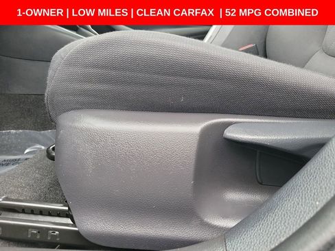 Used 2021 Toyota Corolla LE w/ Carpet Mat Package (TMS) FWD image 22