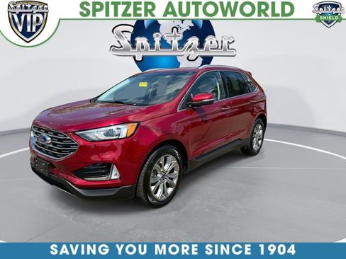 Used 2019 Ford Edge Titanium AWD/4WD image 4