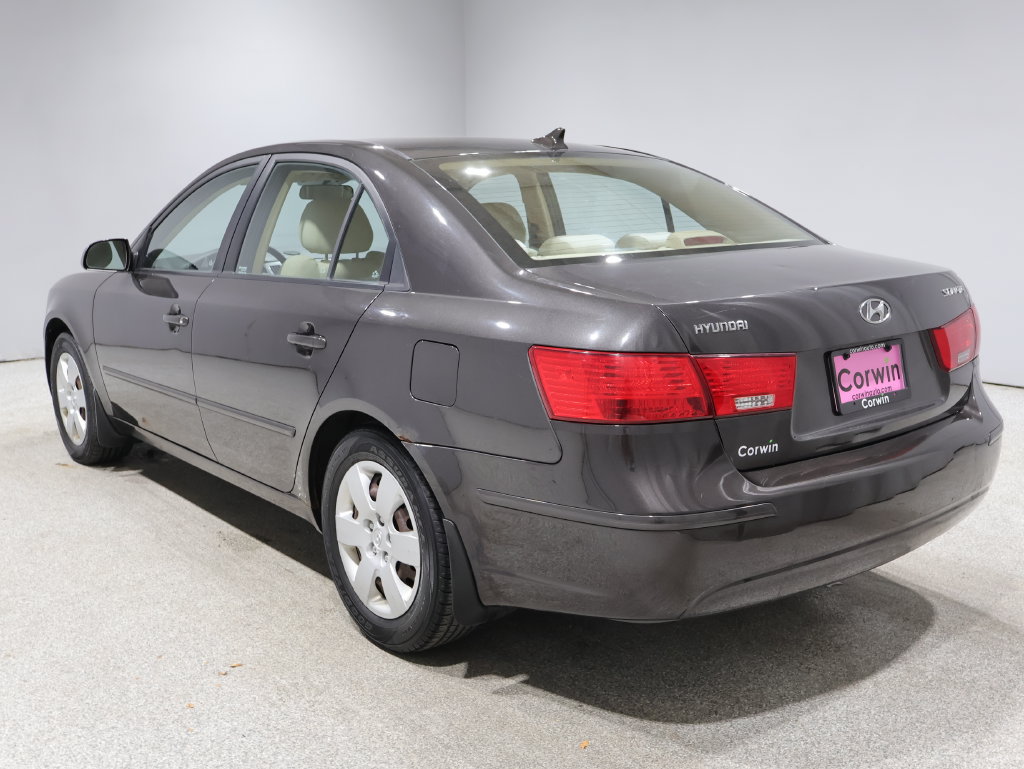 Used 2009 Hyundai Sonata GLS FWD image 4