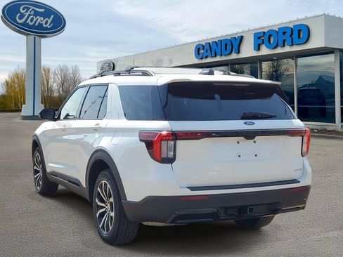 New 2026 Ford Explorer ST-Line AWD/4WD image 3