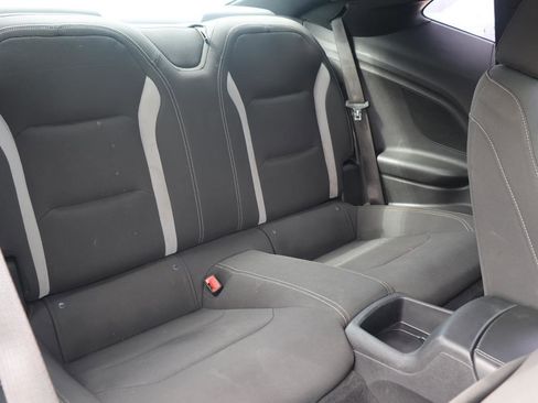 Used 2018 Chevrolet Camaro LT w/ RS Package image 12