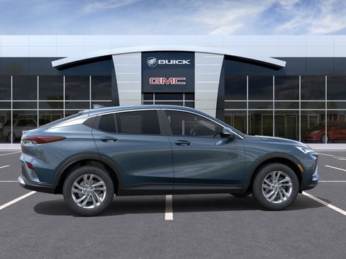 New 2026 Buick Envista Preferred w/ Convenience I Package FWD image 5