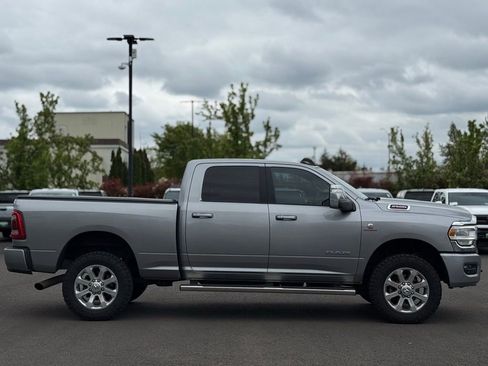 Used 2023 RAM 2500 Laramie AWD/4WD image 6
