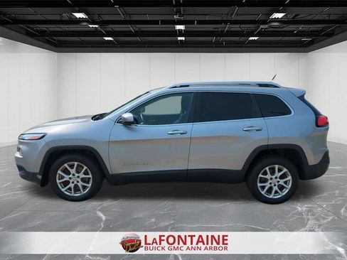 Used 2014 Jeep Cherokee Latitude FWD image 6