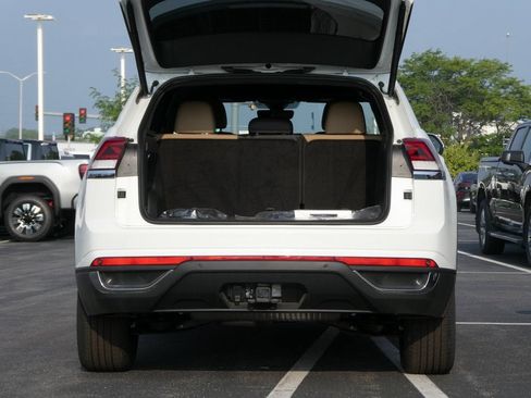 New 2025 Volkswagen Atlas Cross Sport SE AWD/4WD image 23