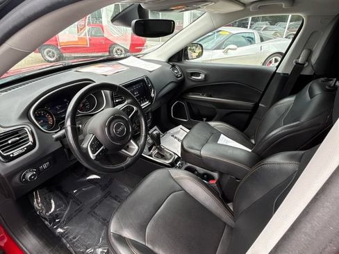 Used 2020 Jeep Compass Limited AWD/4WD image 12