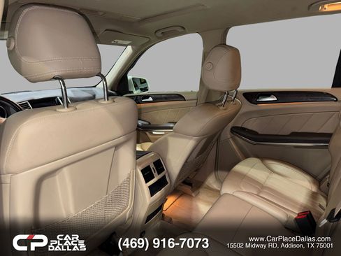 Used 2013 Mercedes-Benz GL 450 4MATIC image 20