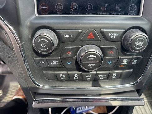 Used 2018 Jeep Grand Cherokee Altitude image 13